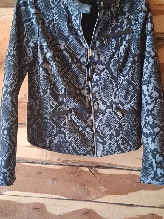 NWOT Womens DKNY Black and Gray Snake-Print Zip Jacket Faux Leather Trim - Picture 6 of 6